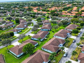 9800 Tabebuia Tree Drive A, Boynton Beach FL 33436