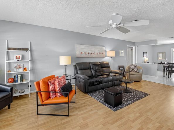 9800 Tabebuia Tree Drive A, Boynton Beach FL 33436