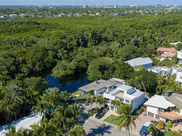 3301 NE 15th St, Fort Lauderdale FL 33304