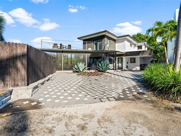 3301 NE 15th St, Fort Lauderdale FL 33304