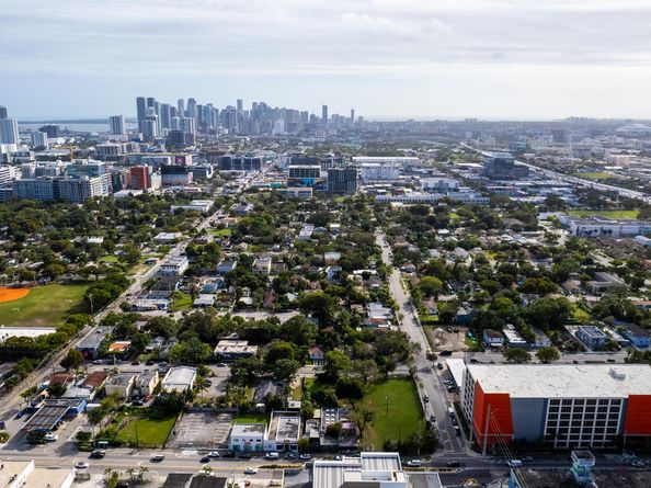 270 NW 35th Street, Miami FL 33127
