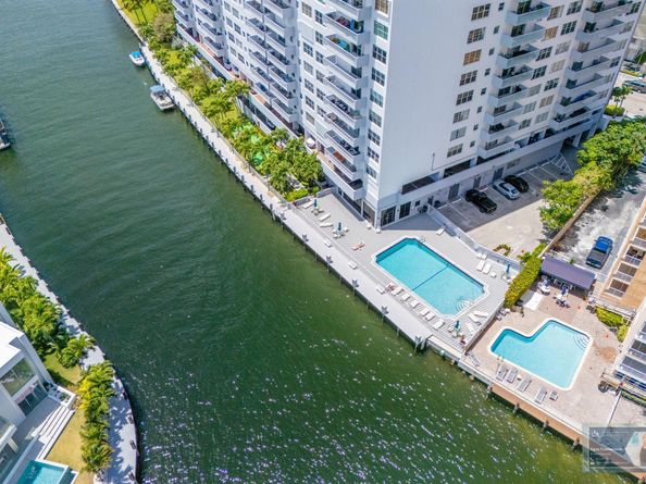 137 Golden Isles Drive 1102, Hallandale Beach FL 33009