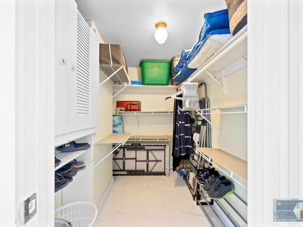 137 Golden Isles Drive 1102, Hallandale Beach FL 33009