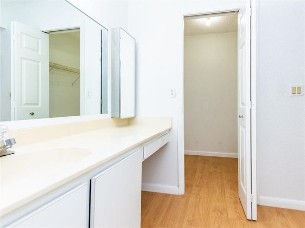 16243 Saddle Club Rd 204, Weston FL 33326