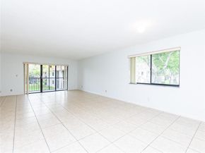 16243 Saddle Club Rd 204, Weston FL 33326