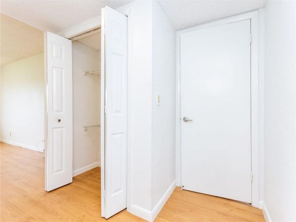 16243 Saddle Club Rd 204, Weston FL 33326