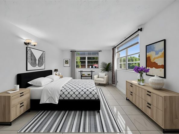 7300 NW 17th St 203, Plantation FL 33313