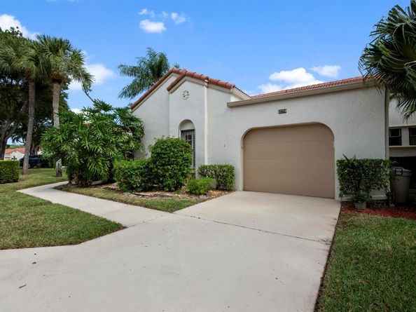 5770 Parkwalk Circle W, Boynton Beach FL 33472