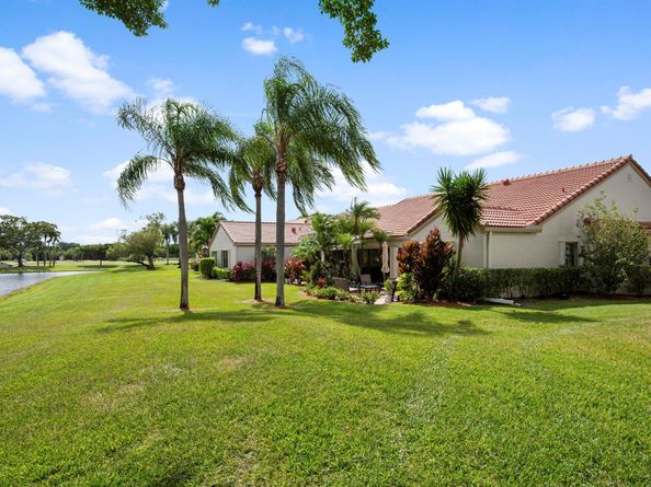 5770 Parkwalk Circle W, Boynton Beach FL 33472