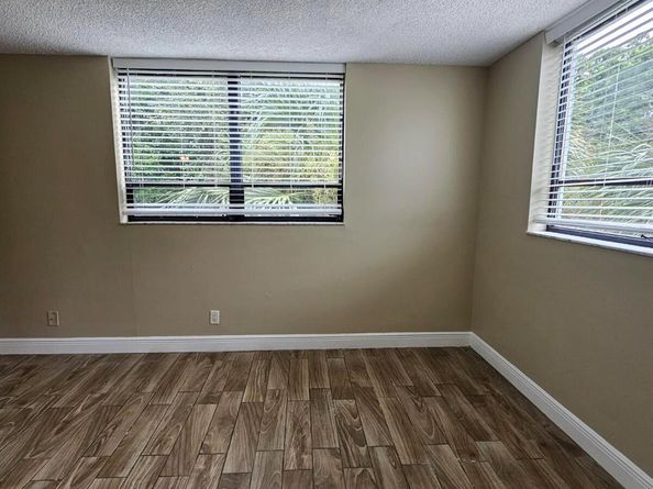 1850 N Congress Avenue 307, West Palm Beach FL 33401