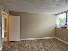 1850 N Congress Avenue 307, West Palm Beach FL 33401