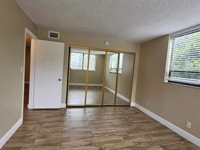 1850 N Congress Avenue 307, West Palm Beach FL 33401