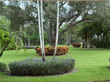 7633 La Corniche Circle