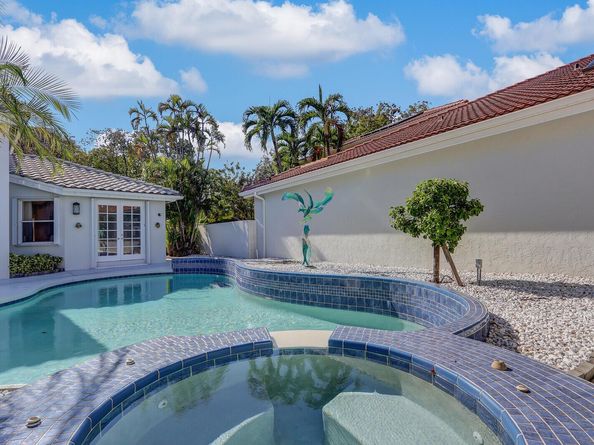 2211 Marseille Drive, Palm Beach Gardens FL 33410