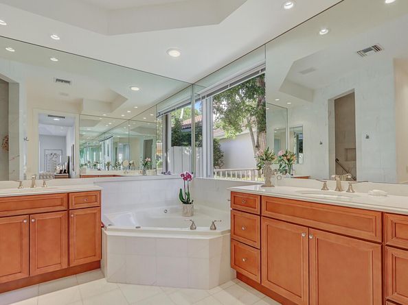 2211 Marseille Drive, Palm Beach Gardens FL 33410