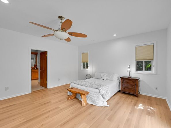 401 Farmington Dr, Plantation FL 33317