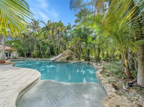 401 Farmington Dr, Plantation FL 33317