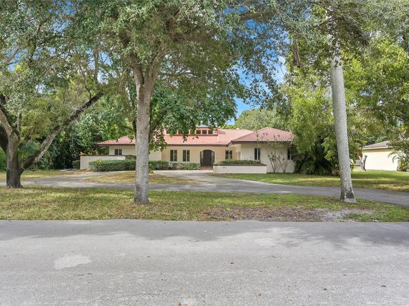 401 Farmington Dr, Plantation FL 33317