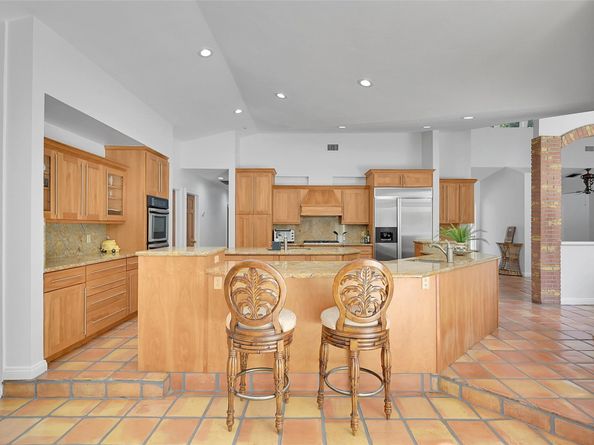 401 Farmington Dr, Plantation FL 33317