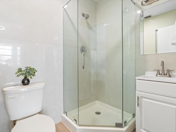 1101 Cactus Terrace 203, Delray Beach FL 33445