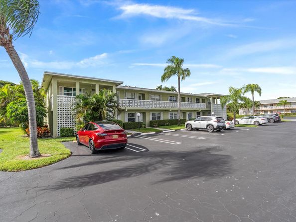 1101 Cactus Terrace 203, Delray Beach FL 33445