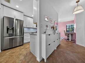 201 NE 16th Pl 104, Fort Lauderdale FL 33305