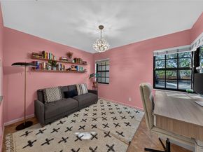 201 NE 16th Pl 104, Fort Lauderdale FL 33305