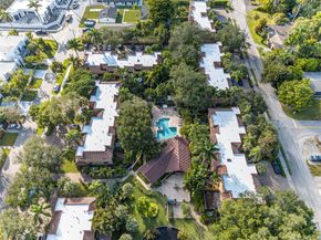 201 NE 16th Pl 104, Fort Lauderdale FL 33305