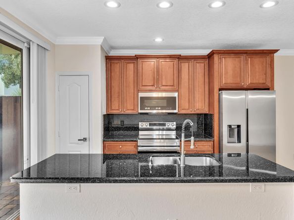 3114 Shelby Way, Palm Springs FL 33461