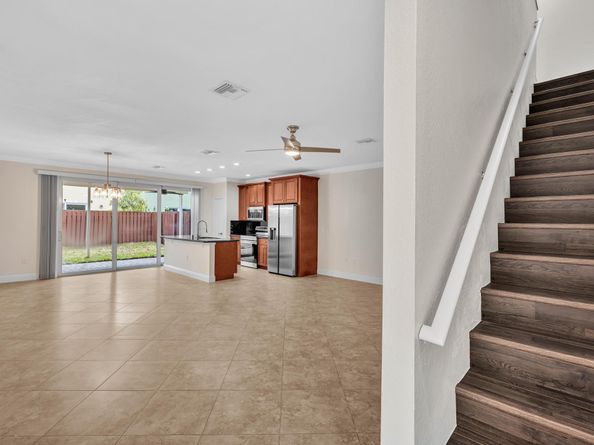 3114 Shelby Way, Palm Springs FL 33461