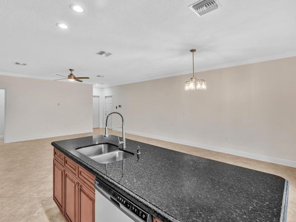 3114 Shelby Way, Palm Springs FL 33461