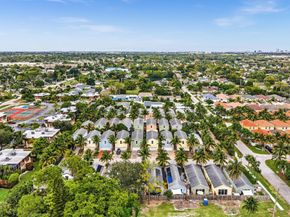 3114 Shelby Way, Palm Springs FL 33461