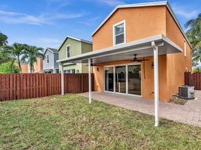 3114 Shelby Way, Palm Springs FL 33461