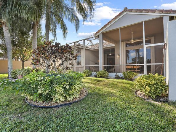 6657 Pavone Street, Lake Worth FL 33467