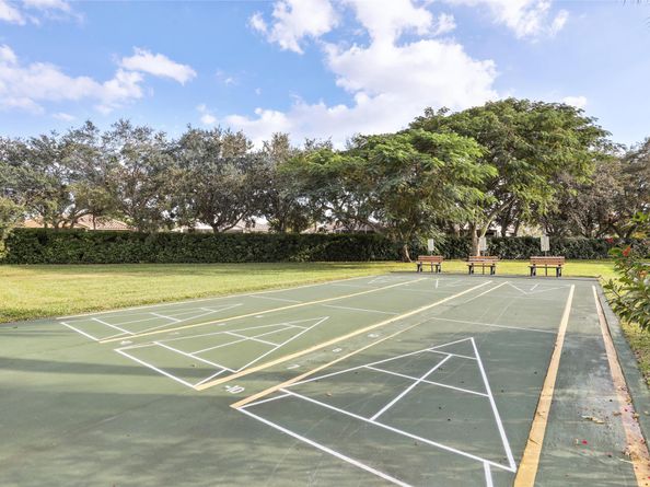 6657 Pavone Street, Lake Worth FL 33467