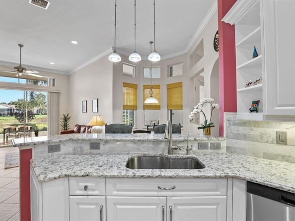 6657 Pavone Street, Lake Worth FL 33467