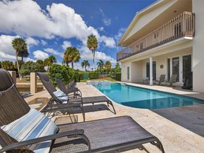 3851 NE 26th Ave, Lighthouse Point FL 33064