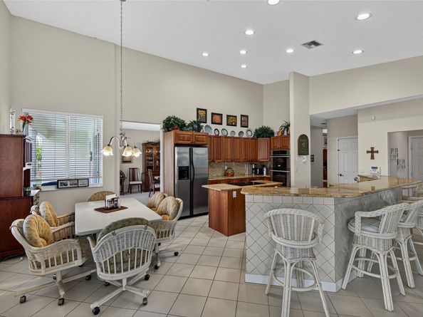 3851 NE 26th Ave, Lighthouse Point FL 33064