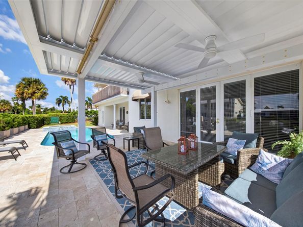 3851 NE 26th Ave, Lighthouse Point FL 33064