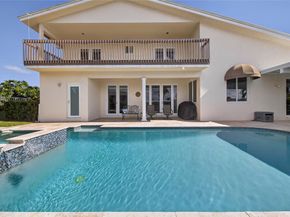 3851 NE 26th Ave, Lighthouse Point FL 33064