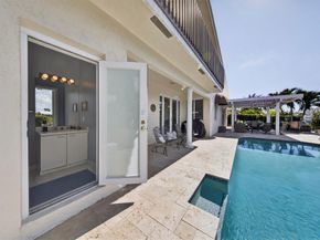 3851 NE 26th Ave, Lighthouse Point FL 33064