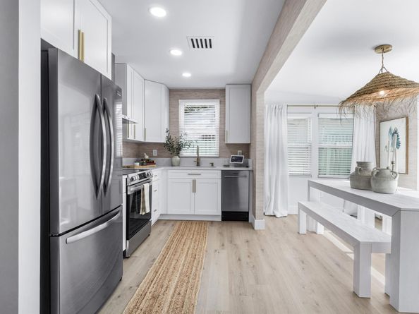 512 49th Street, West Palm Beach FL 33407