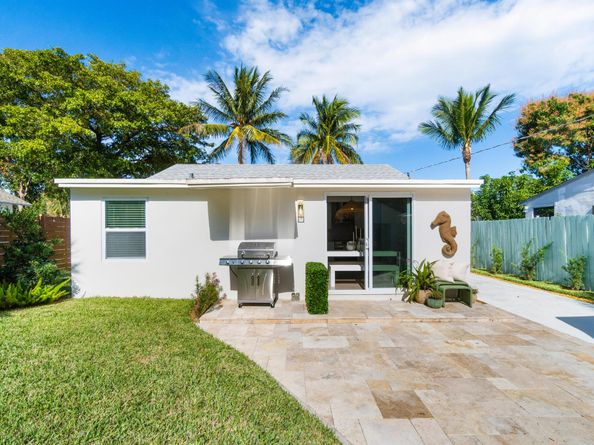 512 49th Street, West Palm Beach FL 33407