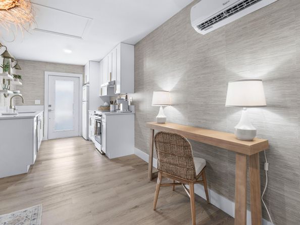 512 49th Street, West Palm Beach FL 33407