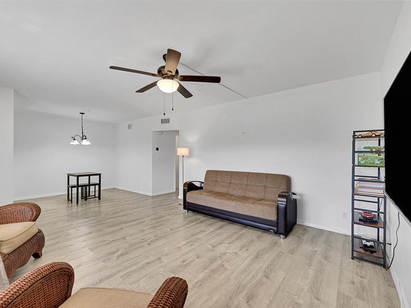 711 SE 7th Ave 3, Pompano Beach FL 33060