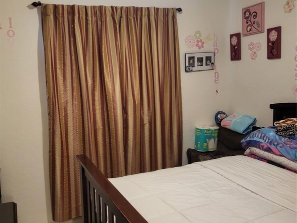 21003 NW 14th Pl 4, Miami FL 33169