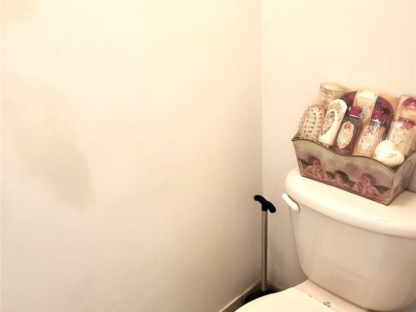 21003 NW 14th Pl 4, Miami FL 33169