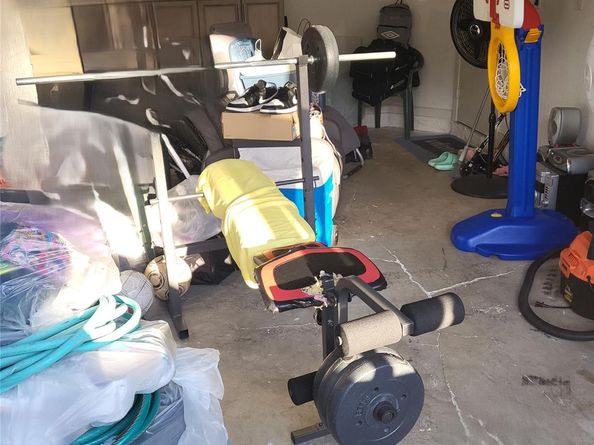 21003 NW 14th Pl 4, Miami FL 33169