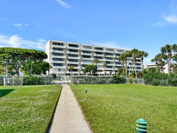 3051 S Ocean Boulevard 7020, Boca Raton FL 33432