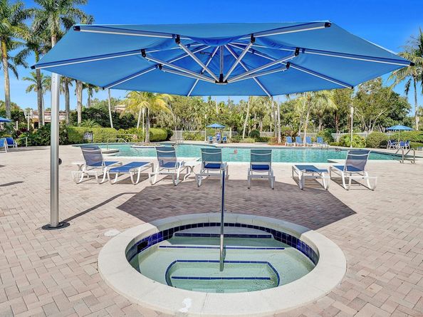 2298 NW 171st Ter, Pembroke Pines FL 33028